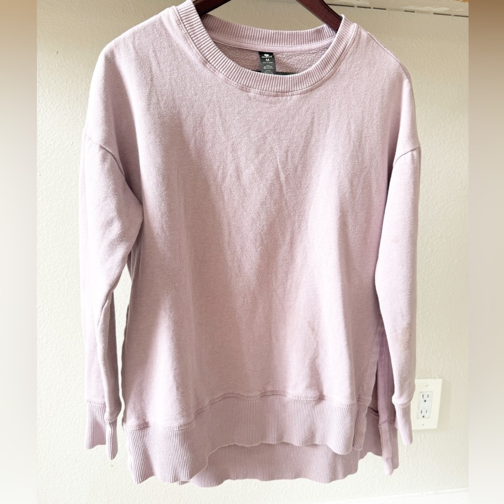 Crewneck sweater